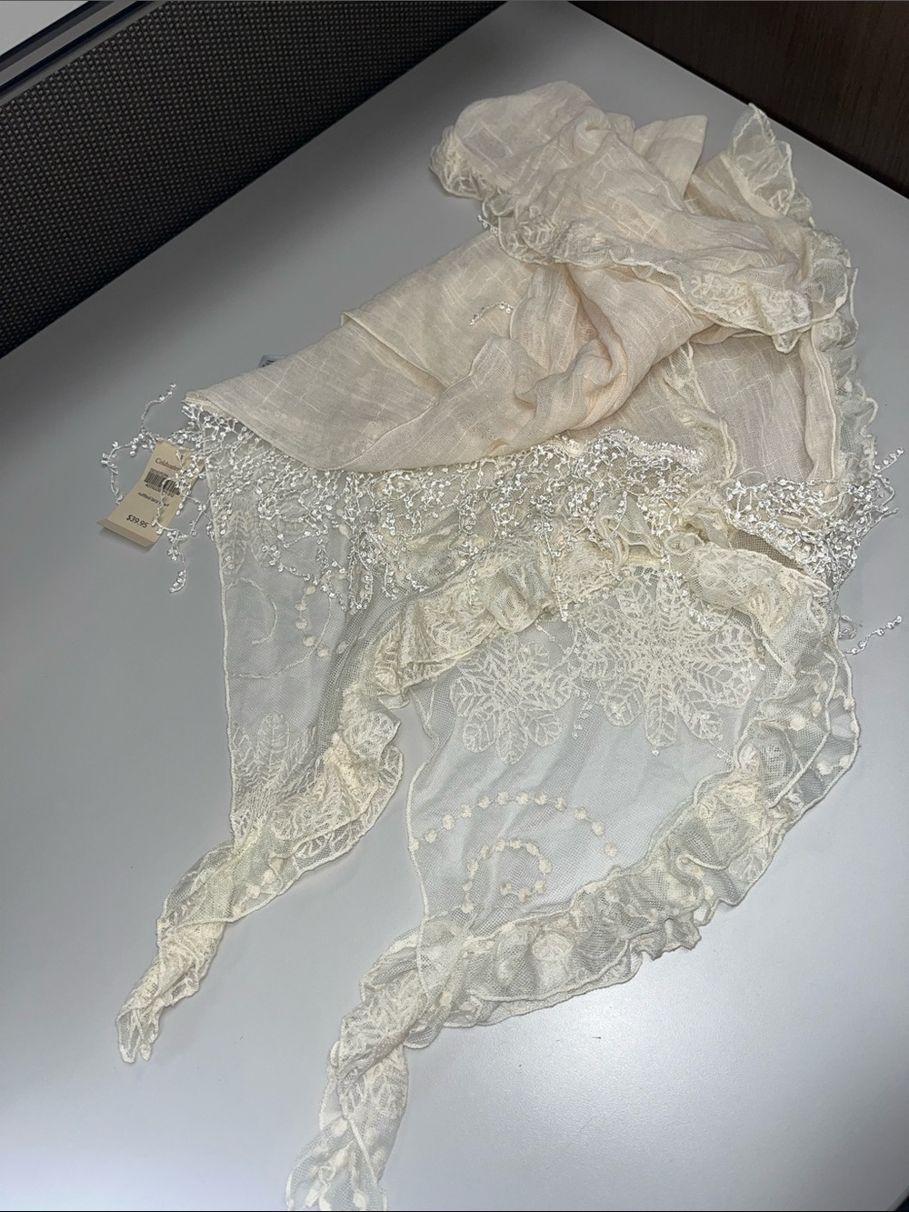 Coldwater Creek NWT Cream Lace Fringe Scarf